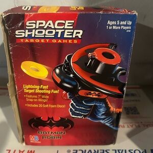 Vintage 1996 Milton Bradley Batman & Robin Space Shooter Target Game
